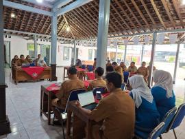 Perkuat Koordinasi Internal, Pemerintah Kalurahan Sidoharjo Bahas Updating SID Hingga Evaluasi Musre